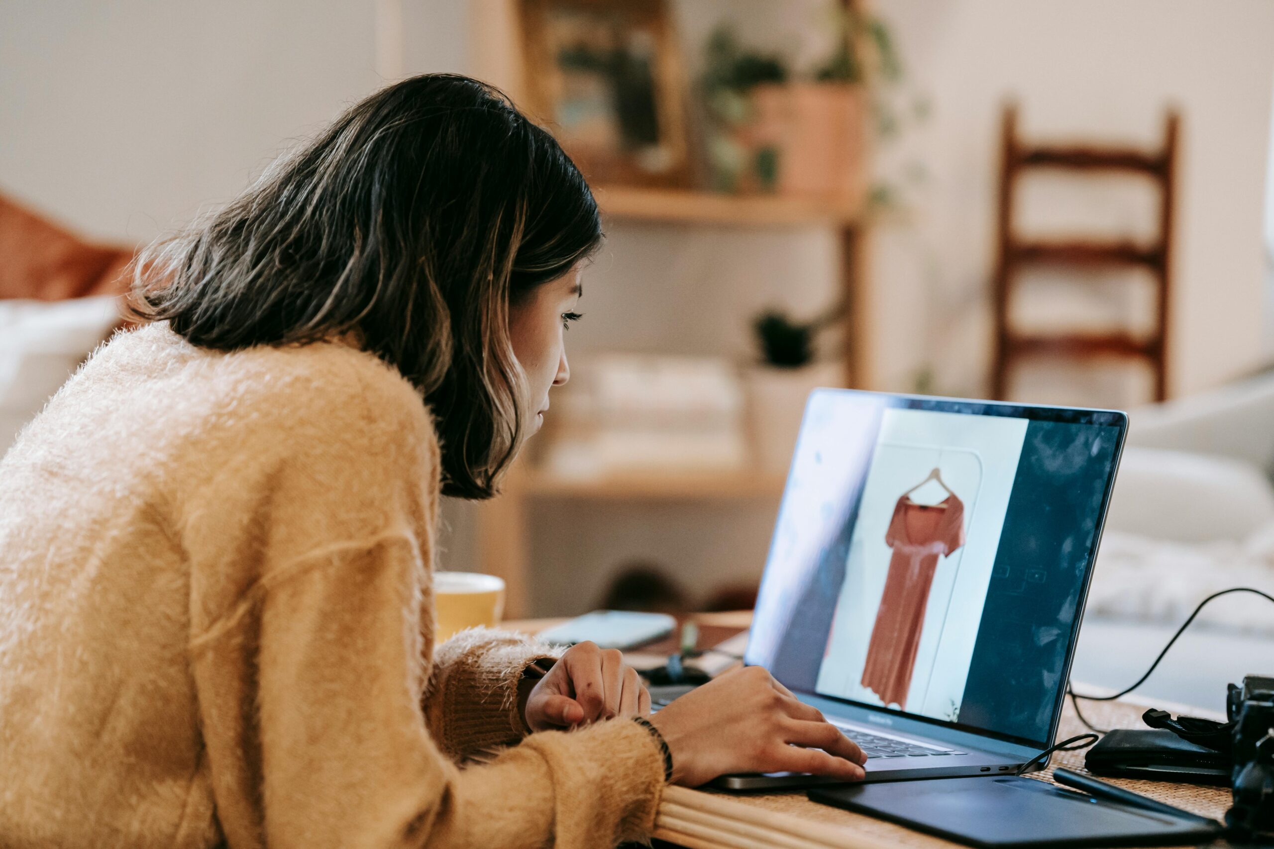 How to Offer Virtual Try-Ons for Your Online Fashion Store