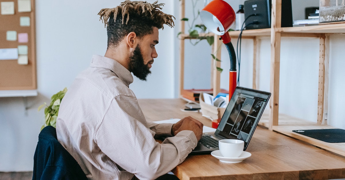 Top 6 online store builders comparison