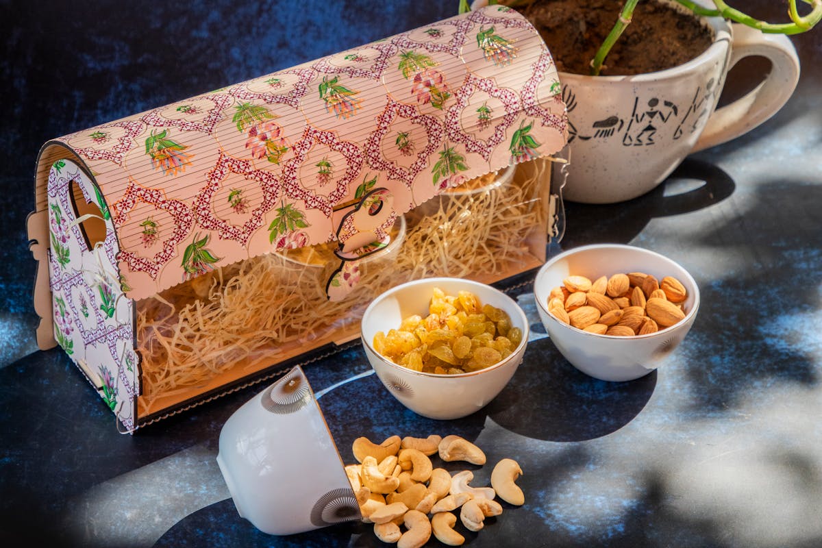 Eco-Friendly eCommerce Packaging Ideas + Where to Source Them Cheaply