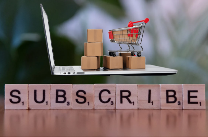 How to Build a Subscription Model for Art Buyers